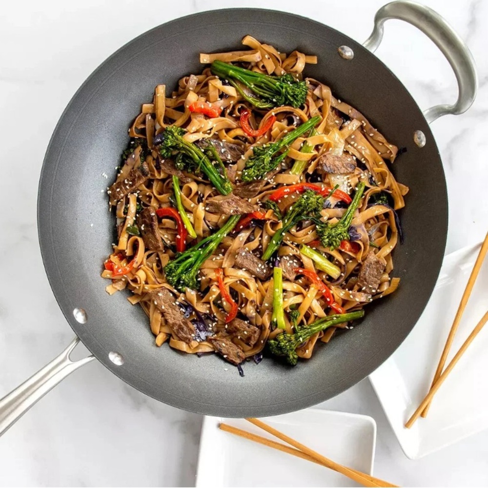 Nordic Ware 14" Ceramic Nonstick Spun Wok